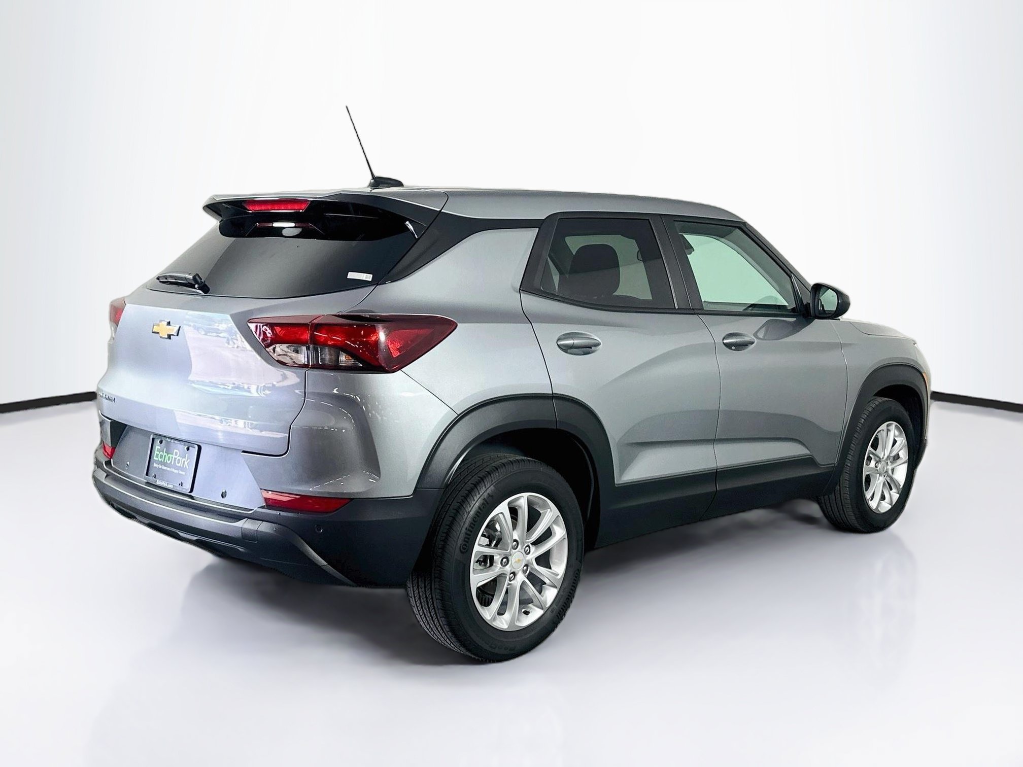 Used 2024 Chevrolet TrailBlazer LS w/ LS Convenience Package FWD image 9