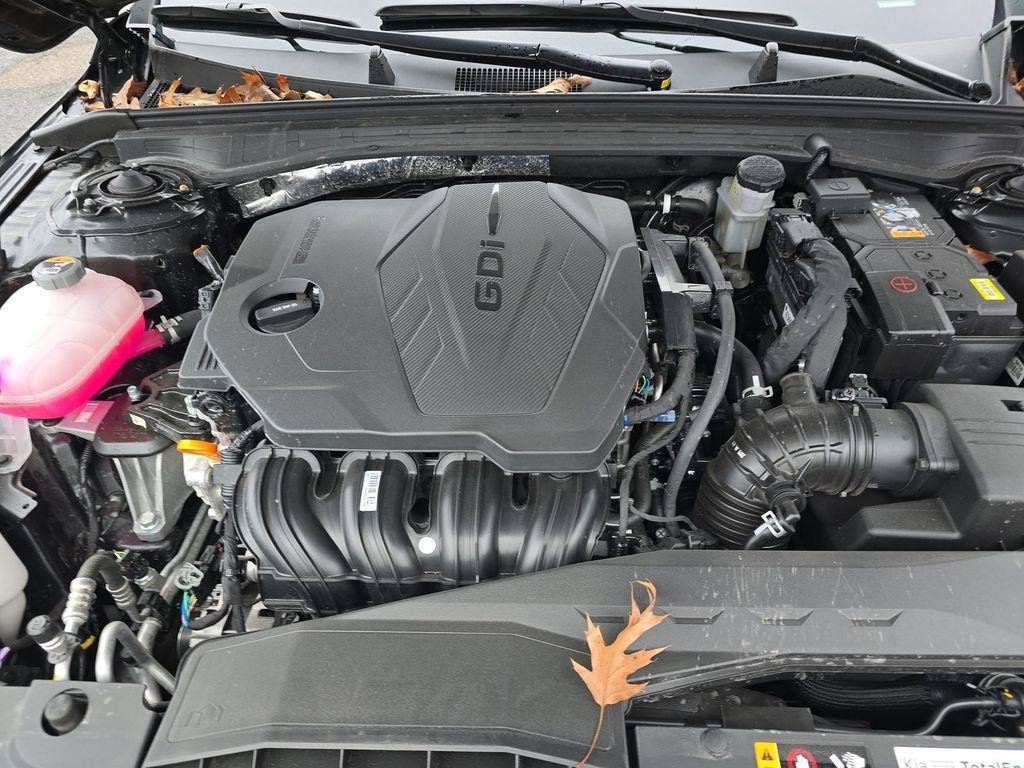 Used 2025 Kia K5 GT-Line AWD/4WD image 5