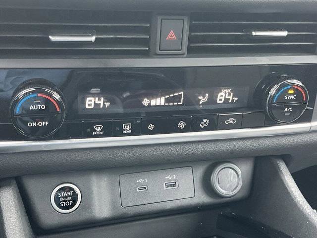 Certified 2023 Nissan Rogue SV image 5