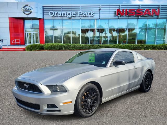 Used 2014 Ford Mustang Coupe w/ Equipment Group 102A RWD image 4