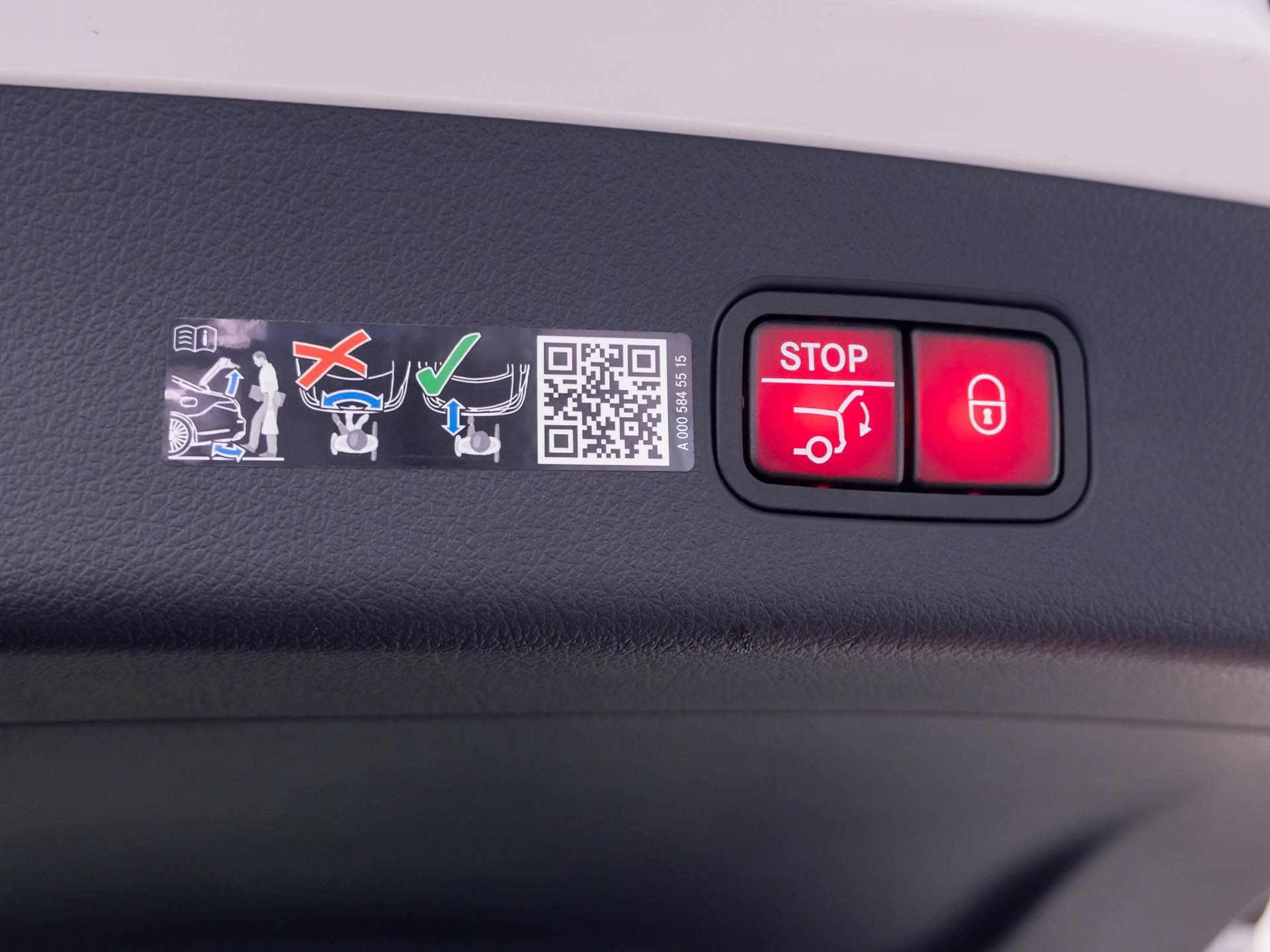 New 2027 Mercedes-Benz GLC 300 4MATIC image 37