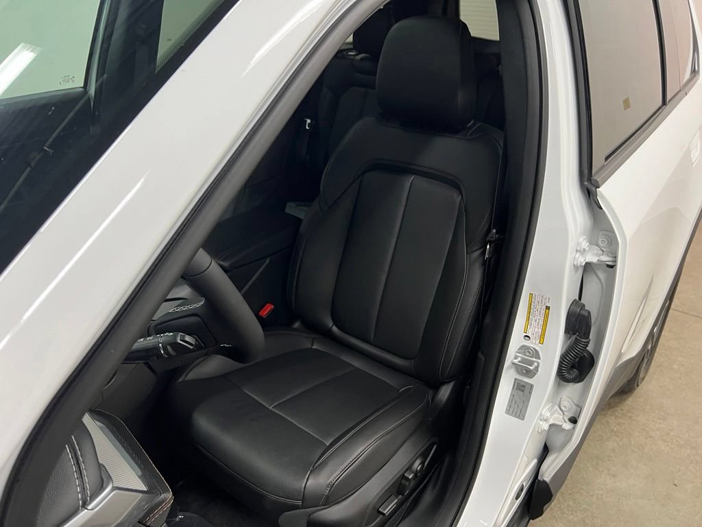 Used 2026 Jeep Cherokee Limited AWD/4WD image 27