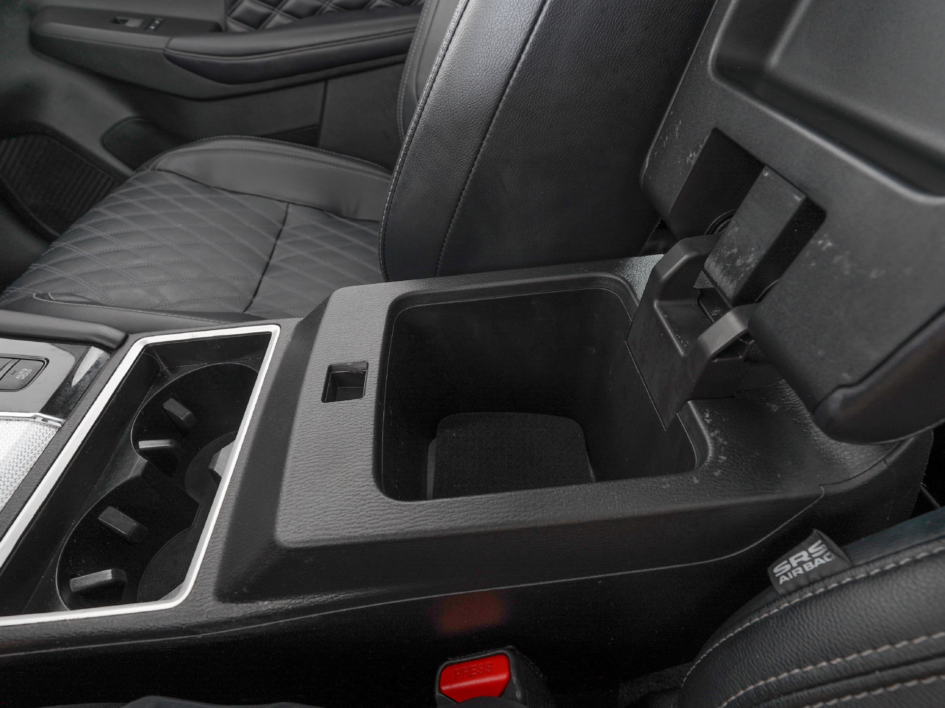 Used 2024 Mitsubishi Outlander SEL FWD image 31