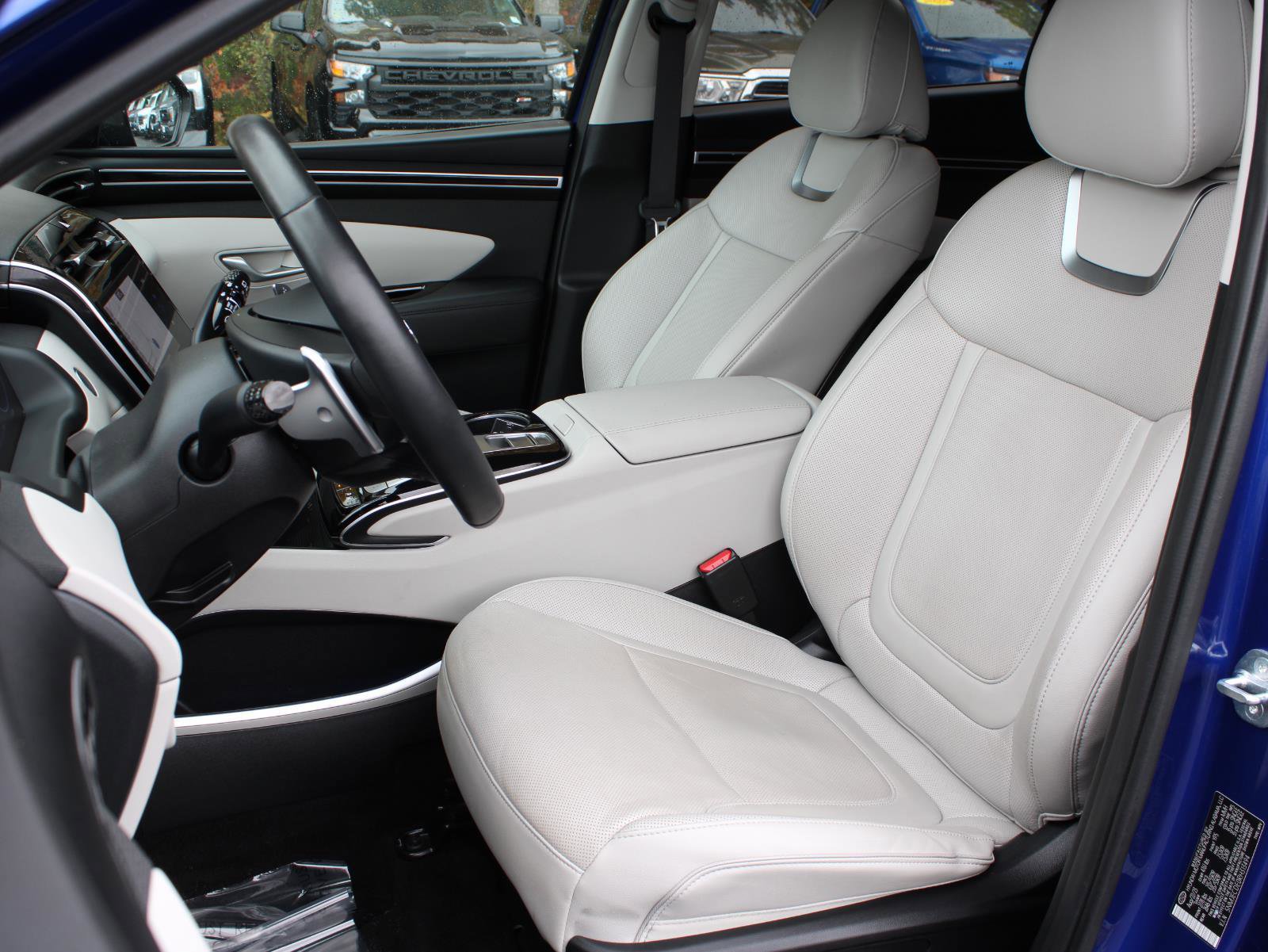 Used 2024 Hyundai Tucson Limited image 14