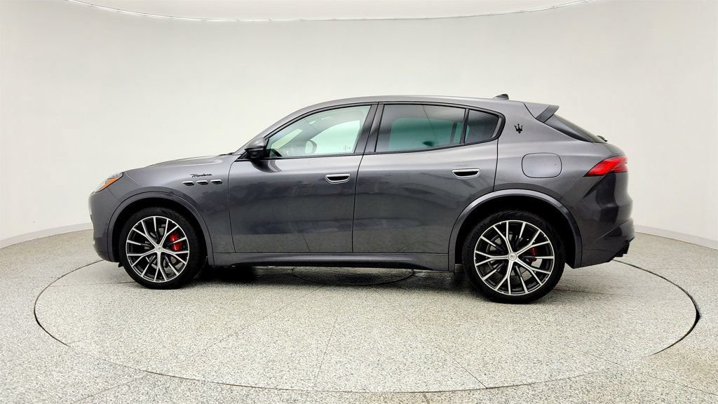 Used 2023 Maserati Grecale Modena AWD/4WD image 8
