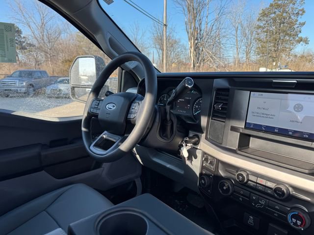 New 2026 Ford F550 4x4 Regular Cab Super Duty image 15