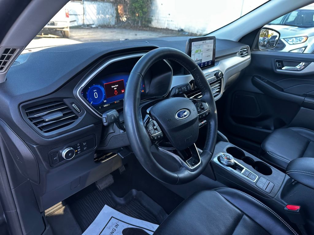 Used 2021 Ford Escape SEL w/ Technology Package image 47