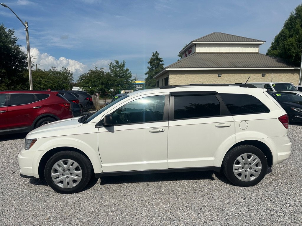 Used 2017 Dodge Journey SE w/ Flexible Seating Group image 8
