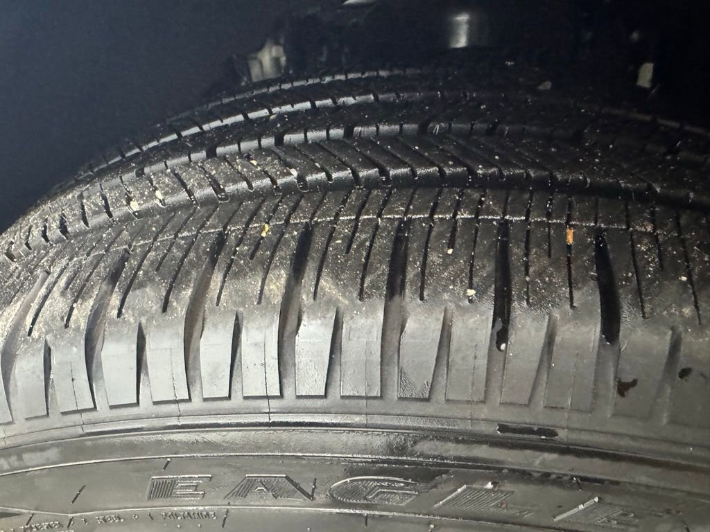 Certified 2025 Lincoln Navigator L Black Label AWD/4WD image 12