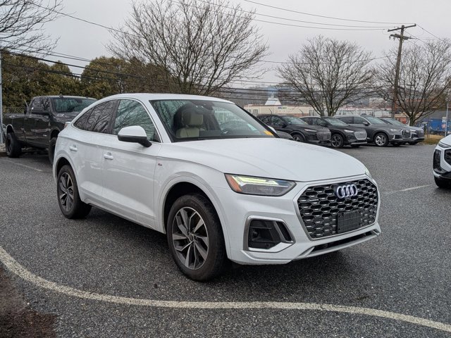 Used 2023 Audi Q5 2.0T Premium Plus w/ Premium Plus Package image 3