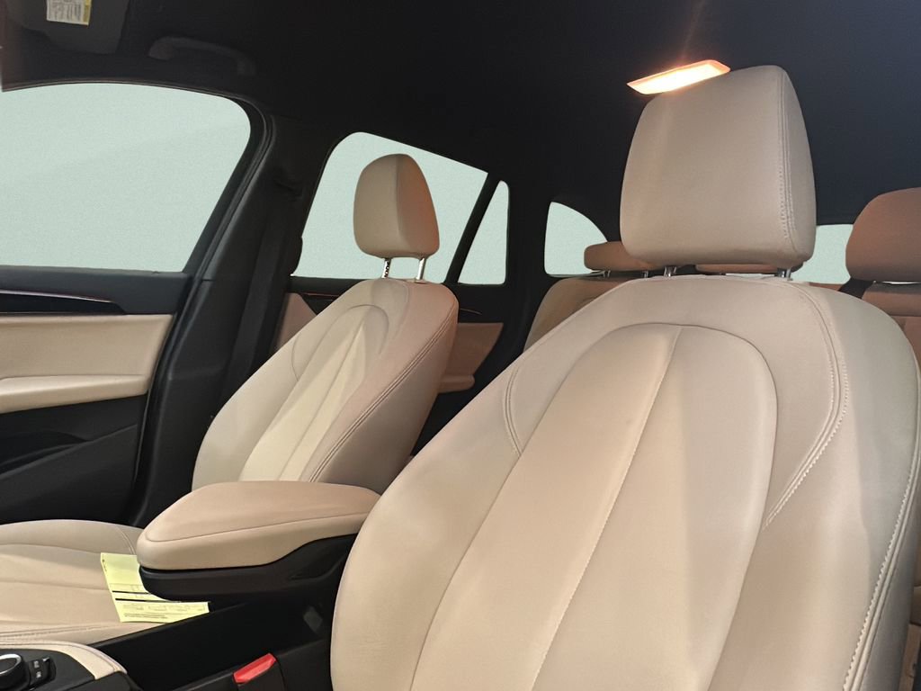 Used 2018 BMW X1 xDrive28i image 8