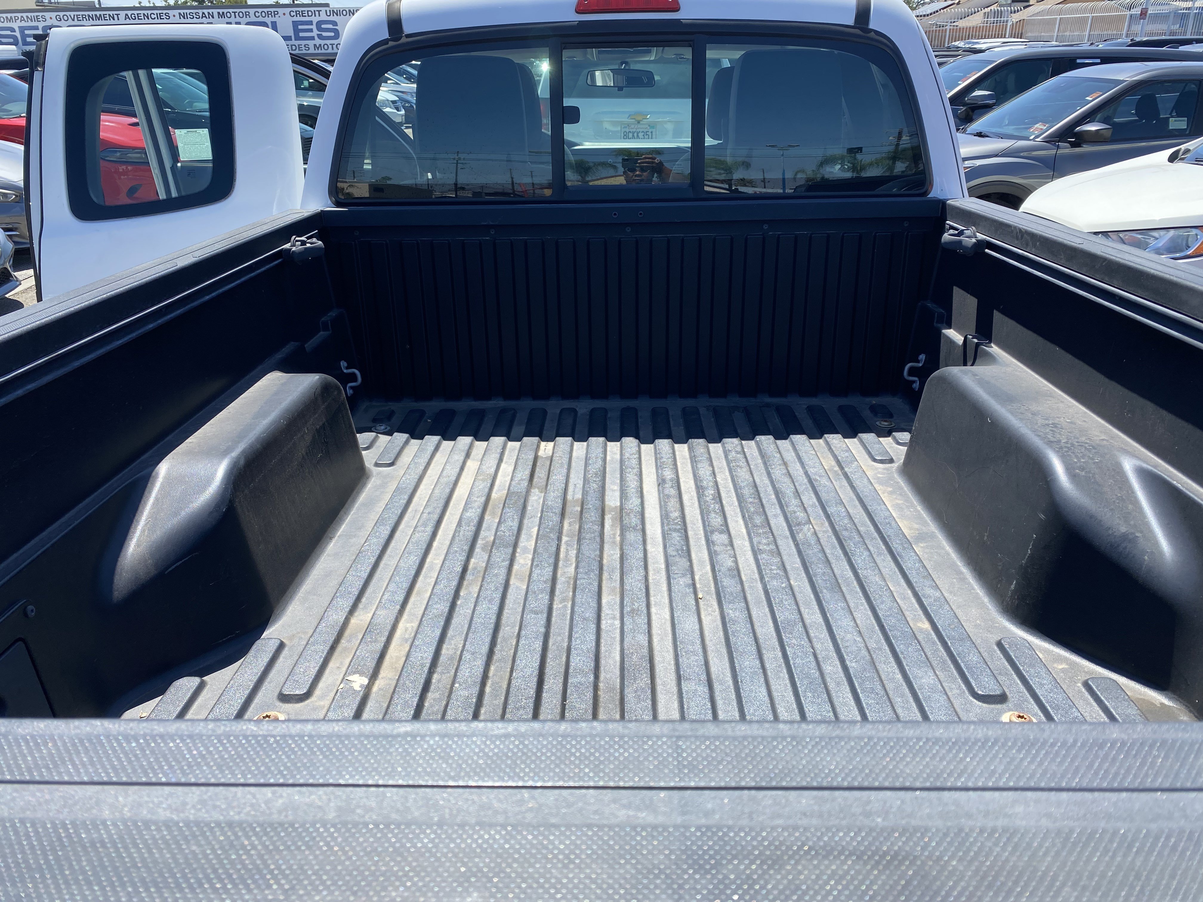 Used 2016 Toyota Tacoma SR RWD image 27