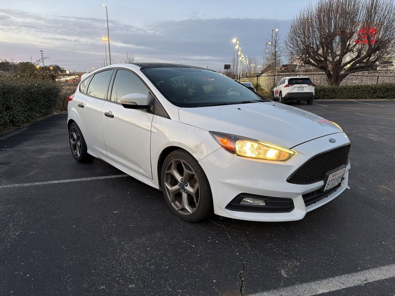 Used 2018 Ford Focus ST image 3
