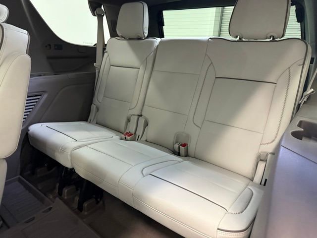 New 2026 GMC Yukon Denali w/ Denali Reserve Package image 15