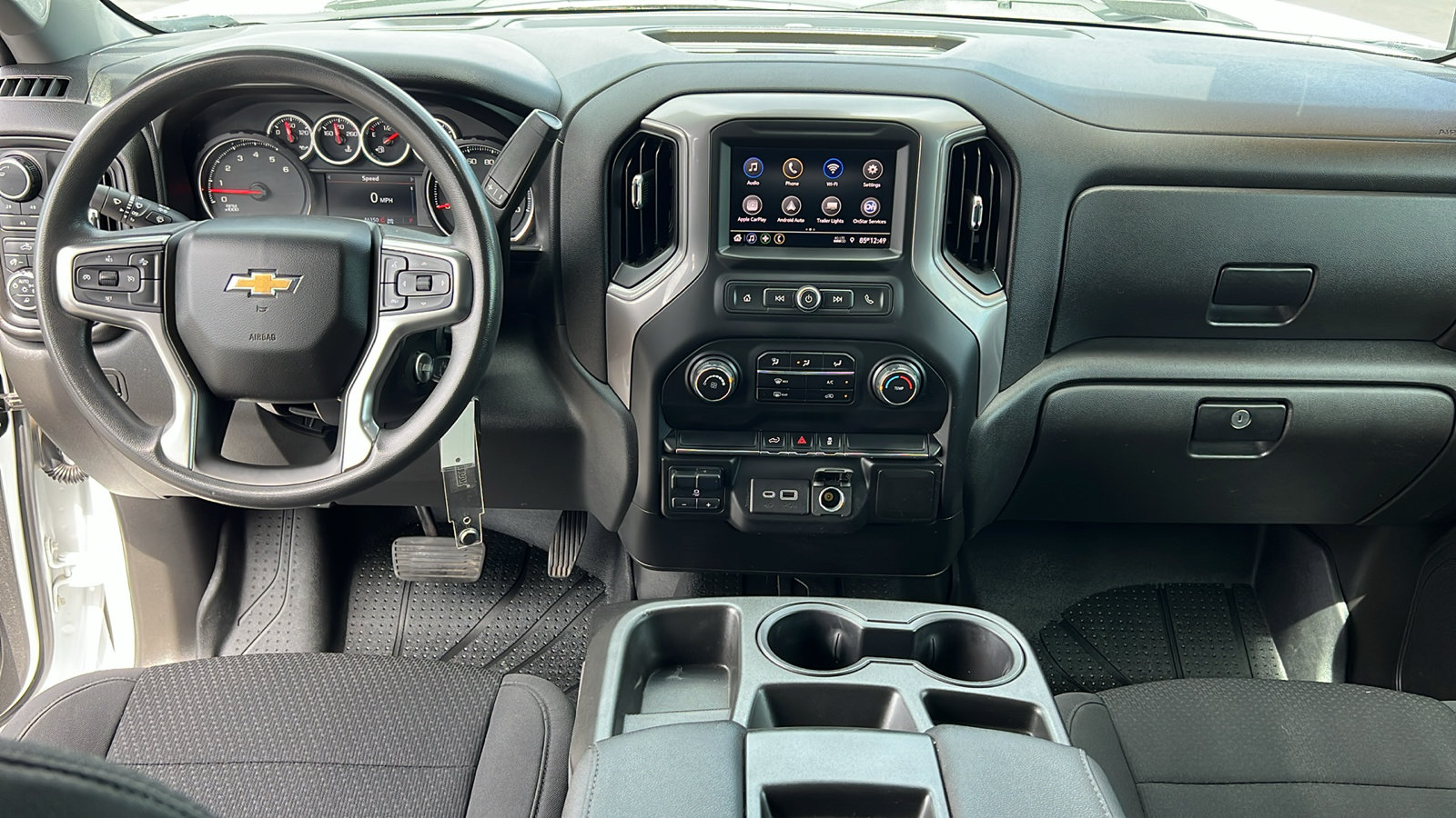 Used 2021 Chevrolet Silverado 2500 Custom w/ Custom Convenience Package AWD/4WD image 15