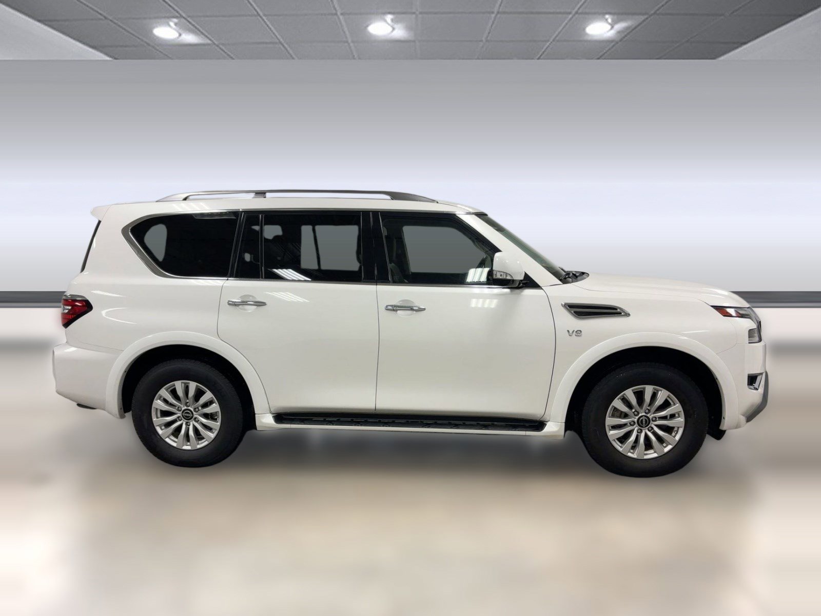 Used 2021 Nissan Armada SV image 7