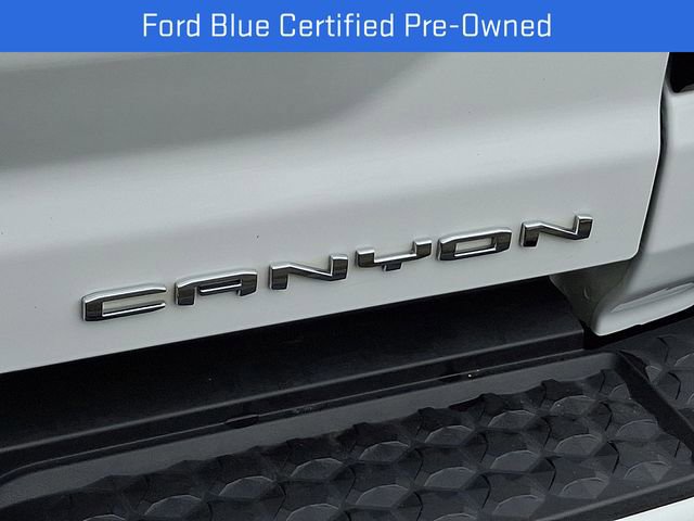 Used 2023 GMC Canyon Denali image 32