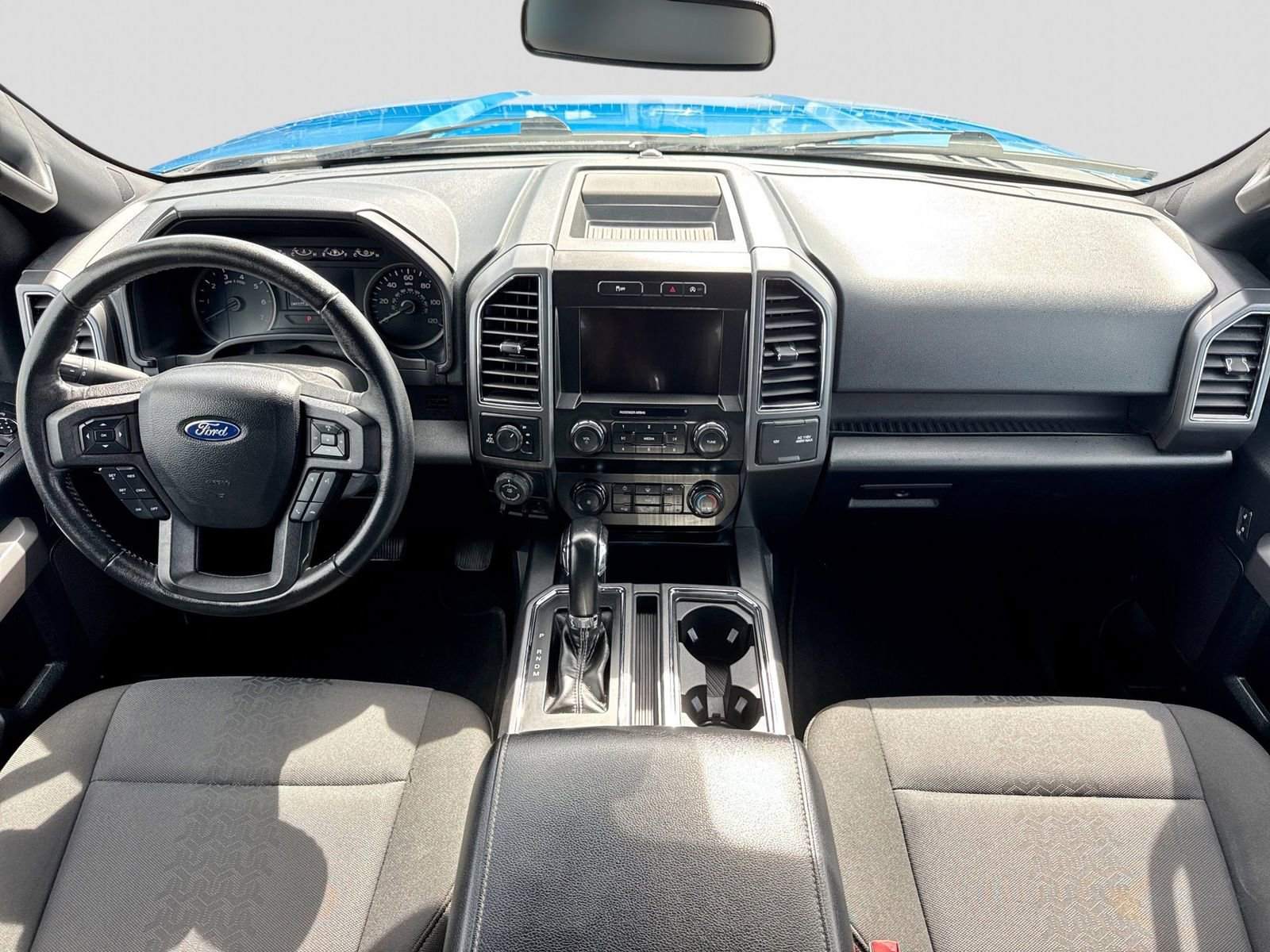 Used 2020 Ford F150 XLT w/ Equipment Group 302A Luxury AWD/4WD image 18