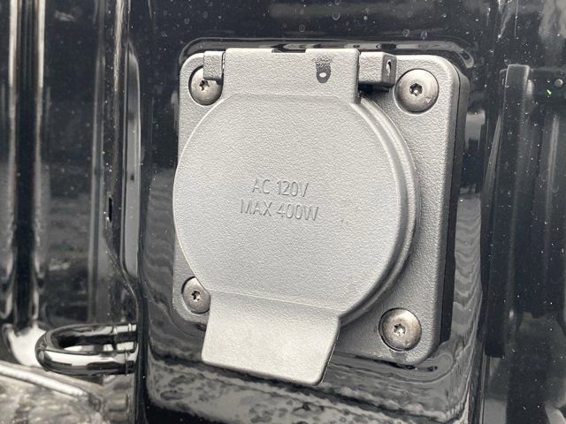 New 2026 Chevrolet Silverado 1500 LT w/ Z71 Off-Road Package image 24