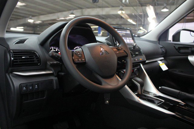 New 2026 Mitsubishi Eclipse Cross ES AWD/4WD image 5