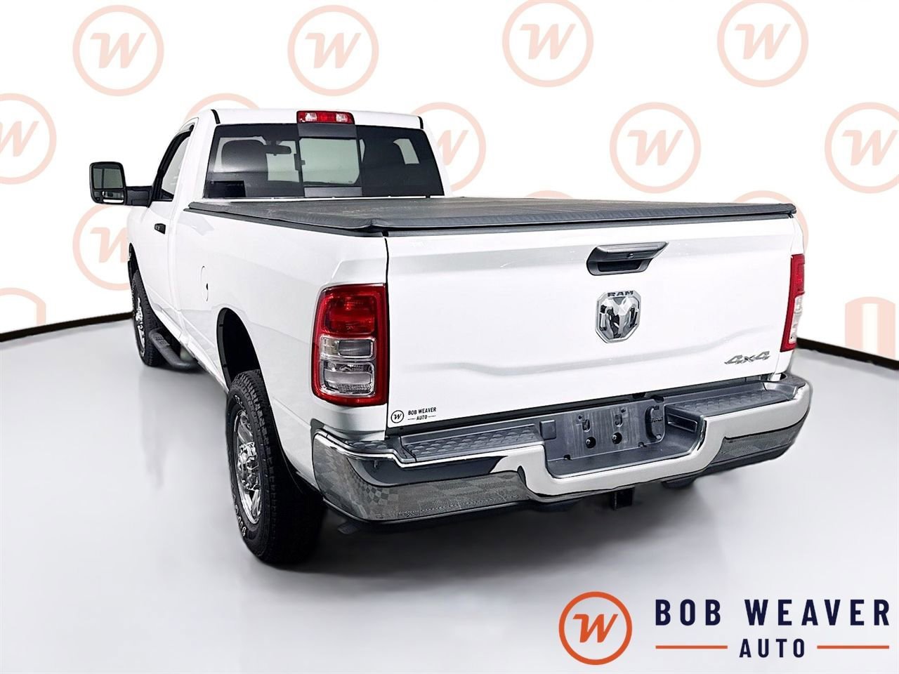 Used 2024 RAM 2500 Tradesman w/ Chrome Appearance Group AWD/4WD image 6