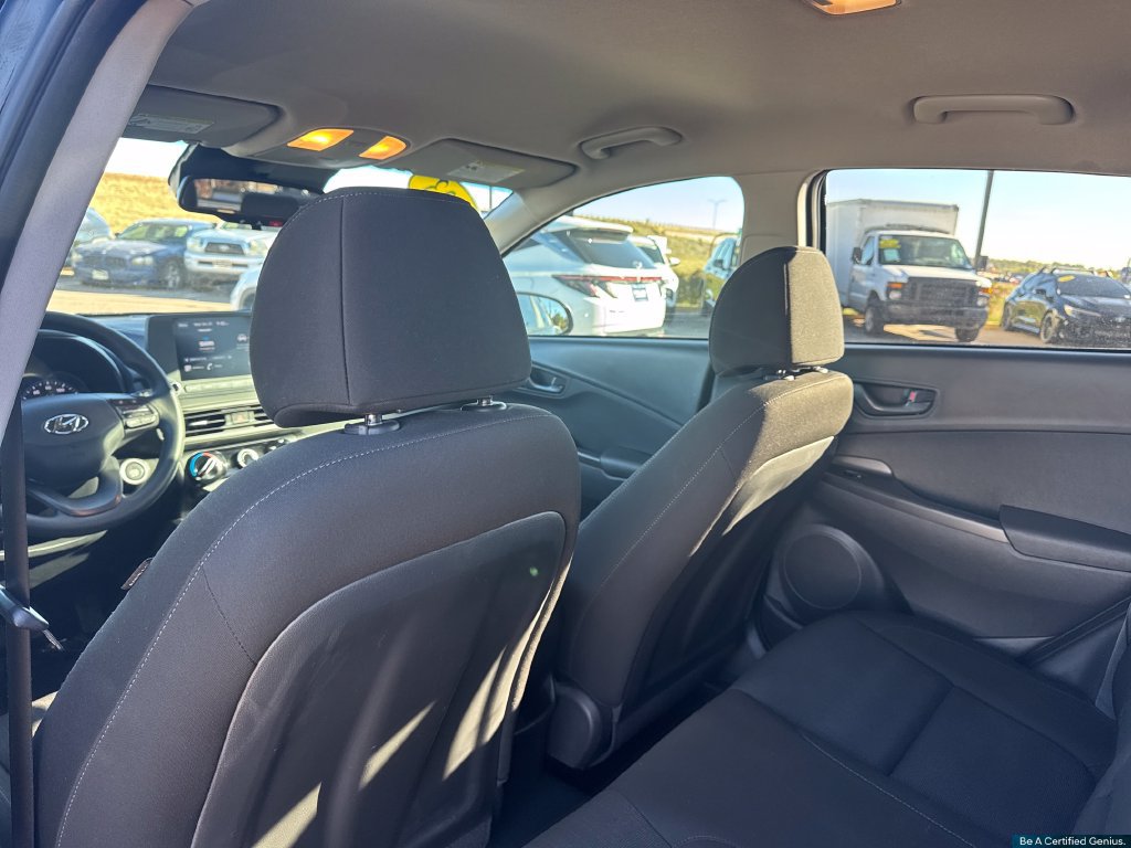 Certified 2023 Hyundai Kona SEL AWD/4WD image 31