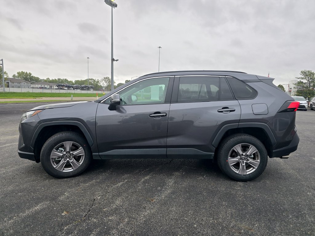 Certified 2025 Toyota RAV4 XLE AWD/4WD image 12