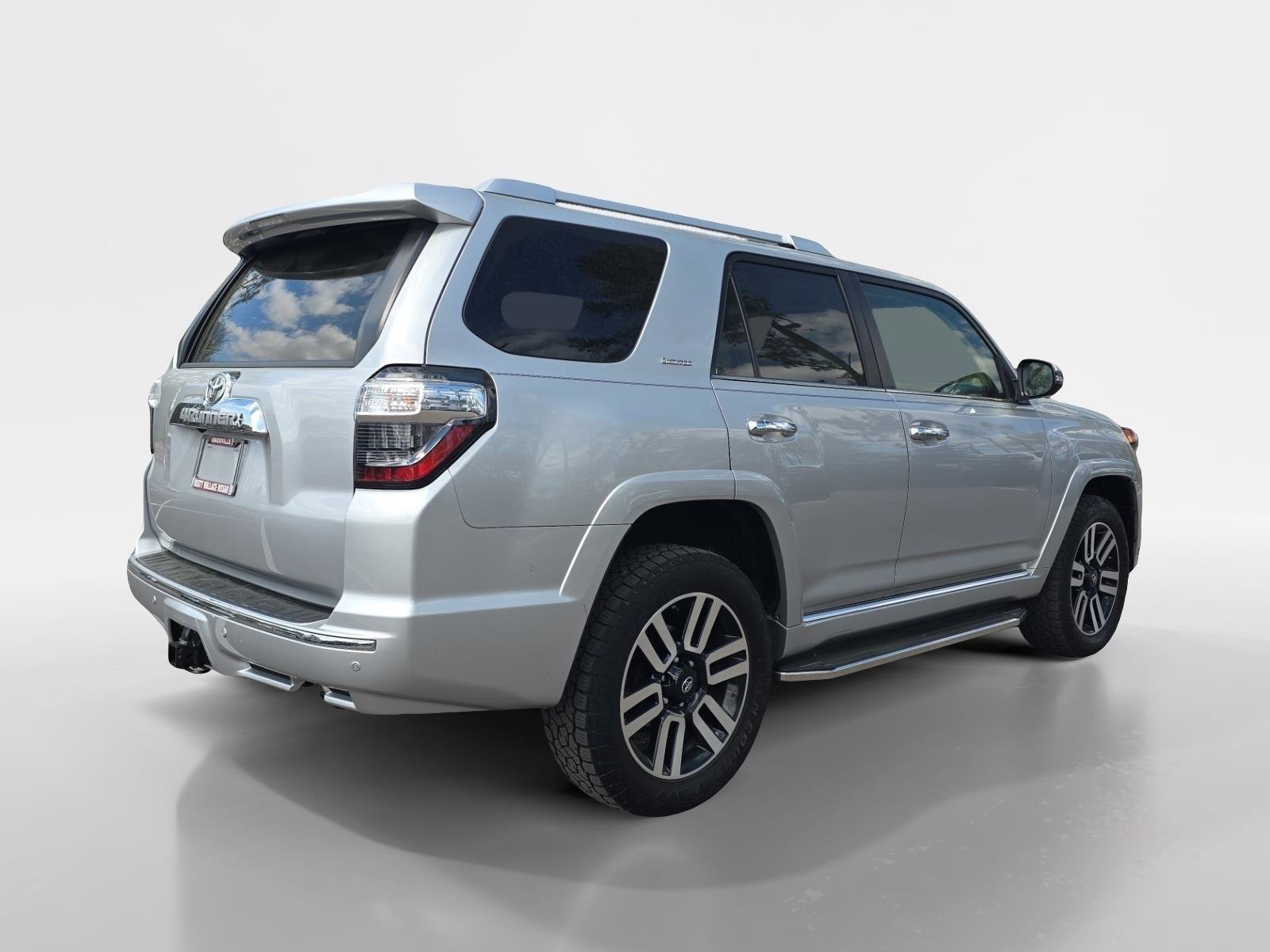 Used 2021 Toyota 4Runner Limited image 5