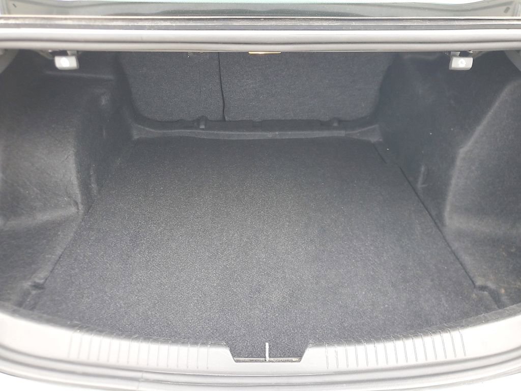 Used 2024 Chevrolet Malibu LT image 7
