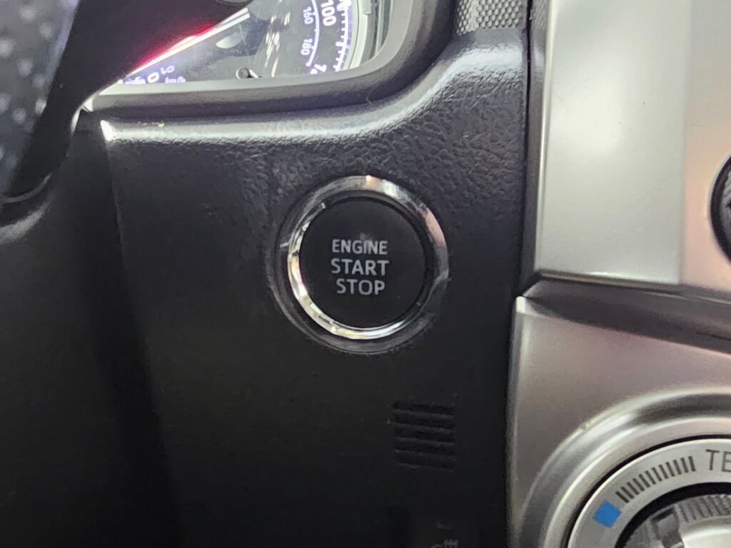 Used 2023 Toyota 4Runner Limited image 30