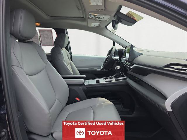 Certified 2025 Toyota Sienna XLE w/ XLE Plus Package AWD/4WD image 17