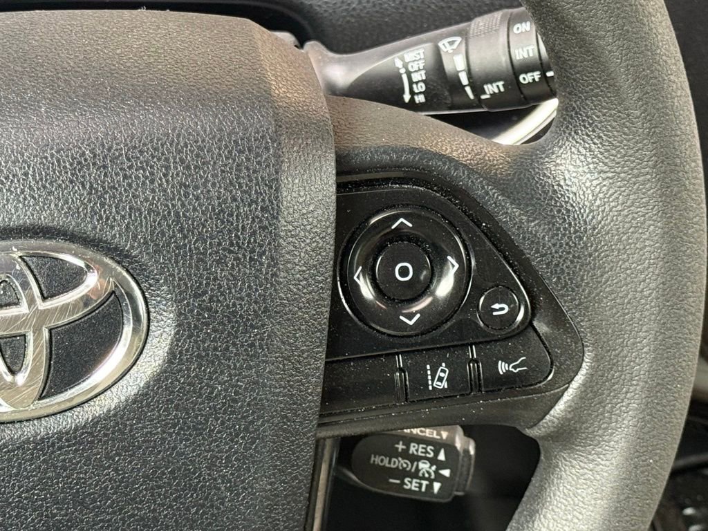 Used 2019 Toyota Prius LE image 30