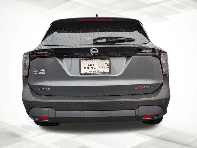 New 2026 Nissan Kicks SR image 5