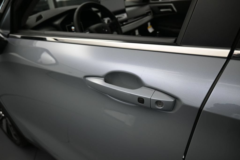 New 2026 Mitsubishi Outlander SE FWD image 38