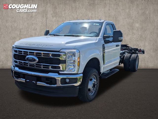 New 2026 Ford F350 XL w/ XL Chrome Package AWD/4WD video 3