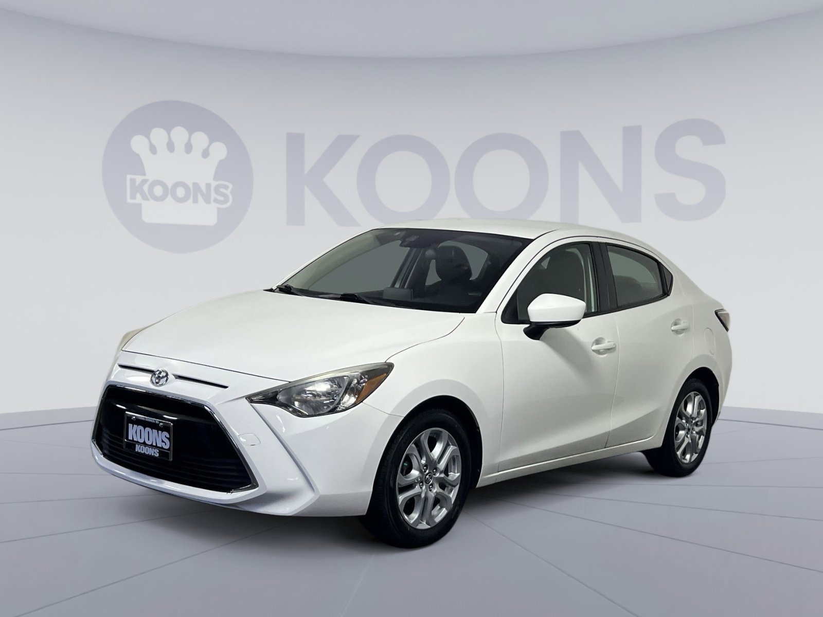 Used 2017 Toyota Yaris iA FWD image 5