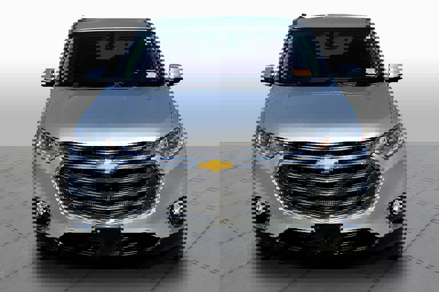 Used 2019 Chevrolet Traverse LT image 4