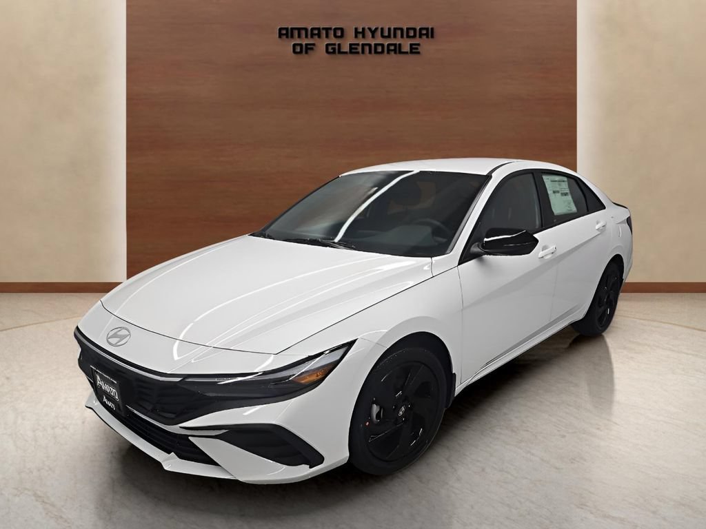 New 2026 Hyundai Elantra SEL FWD image 2
