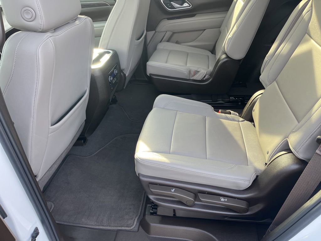 Used 2023 Chevrolet Tahoe LT w/ LT Signature Plus Package image 17