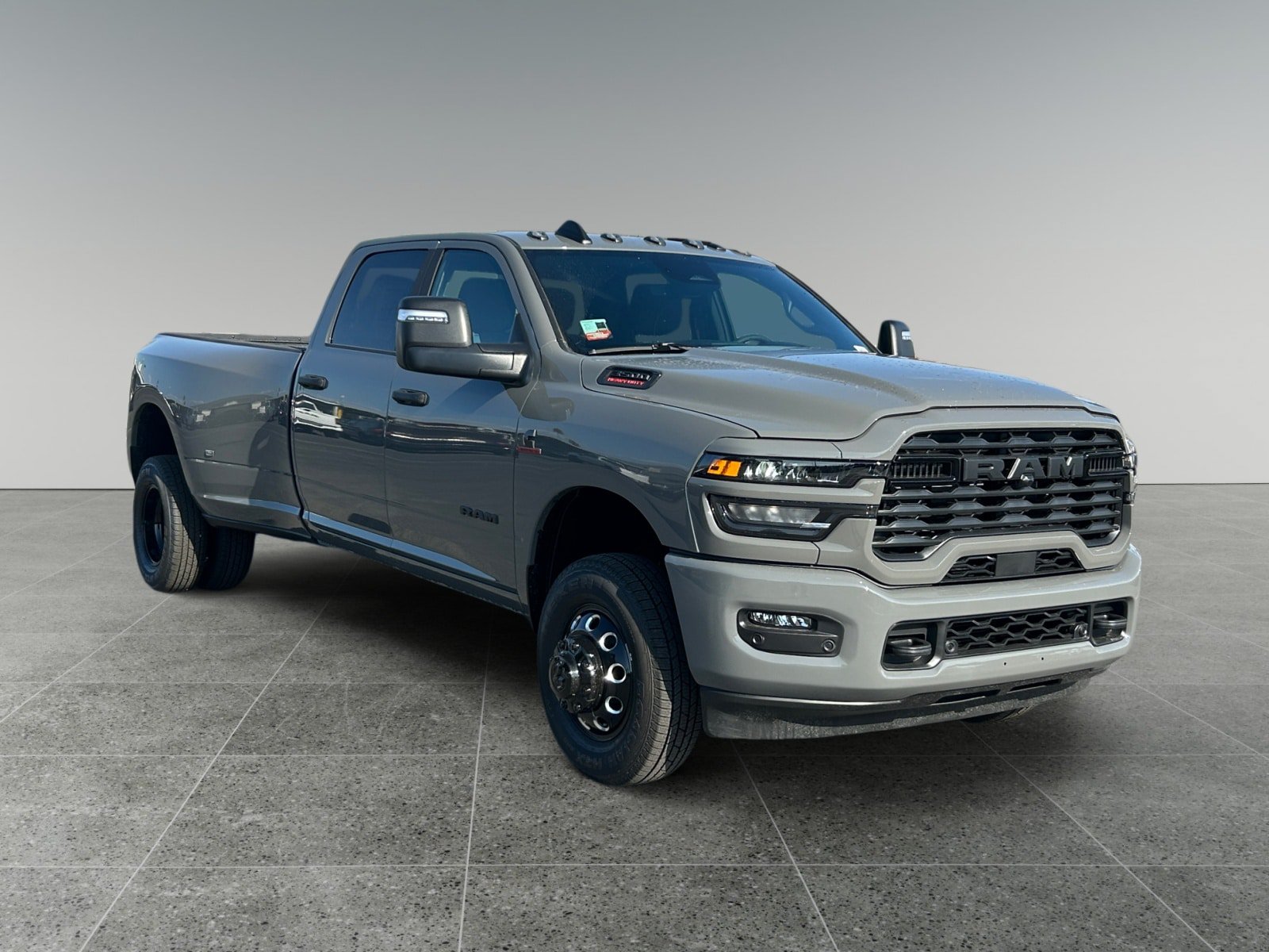 New 2026 RAM 3500 Big Horn AWD/4WD image 7