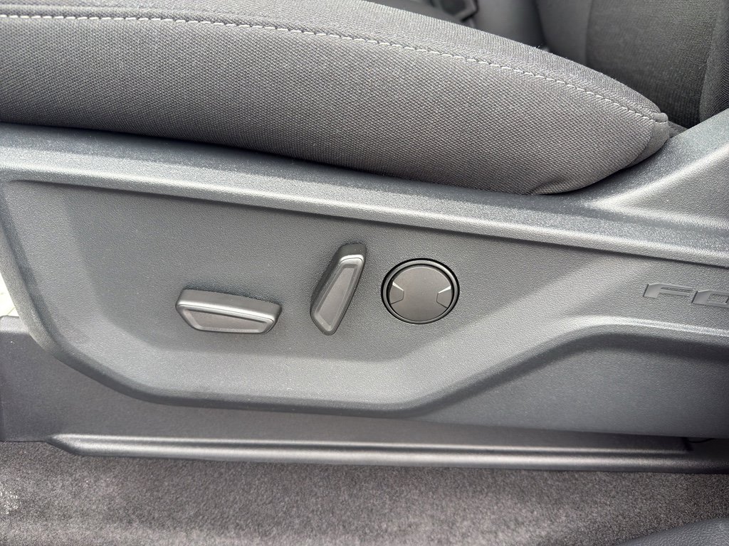 New 2025 Ford F150 XLT w/ Equipment Group 302A MID image 18