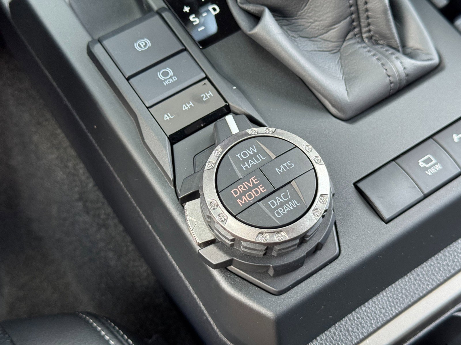 Used 2025 Toyota 4Runner TRD Off-Road image 34