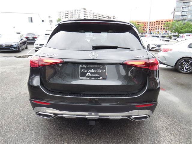 Used 2026 Mercedes-Benz GLC 300 4MATIC image 3