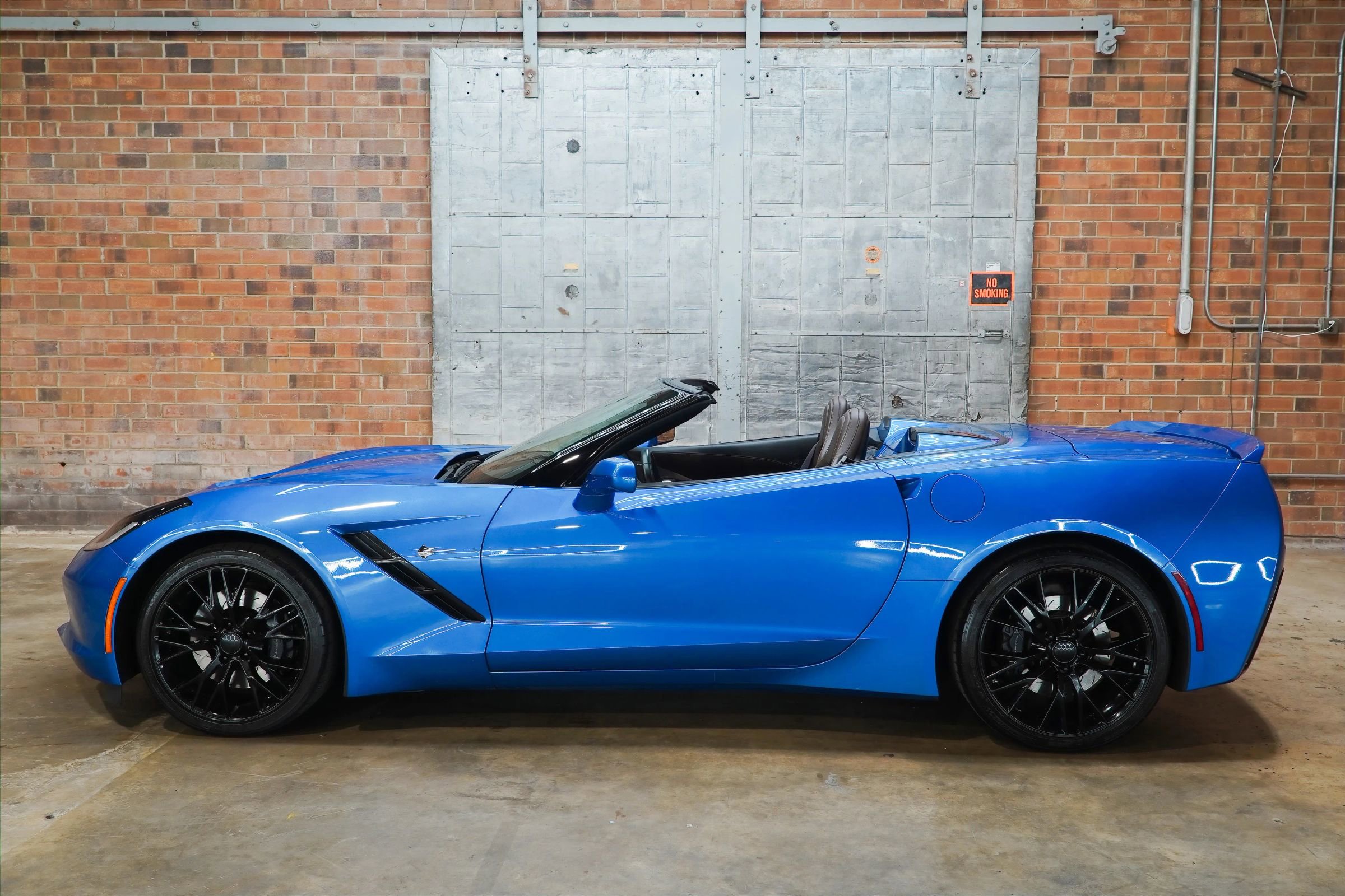 Used 2014 Chevrolet Corvette Stingray Convertible w/ 3LT Preferred Equipment Group RWD image 34