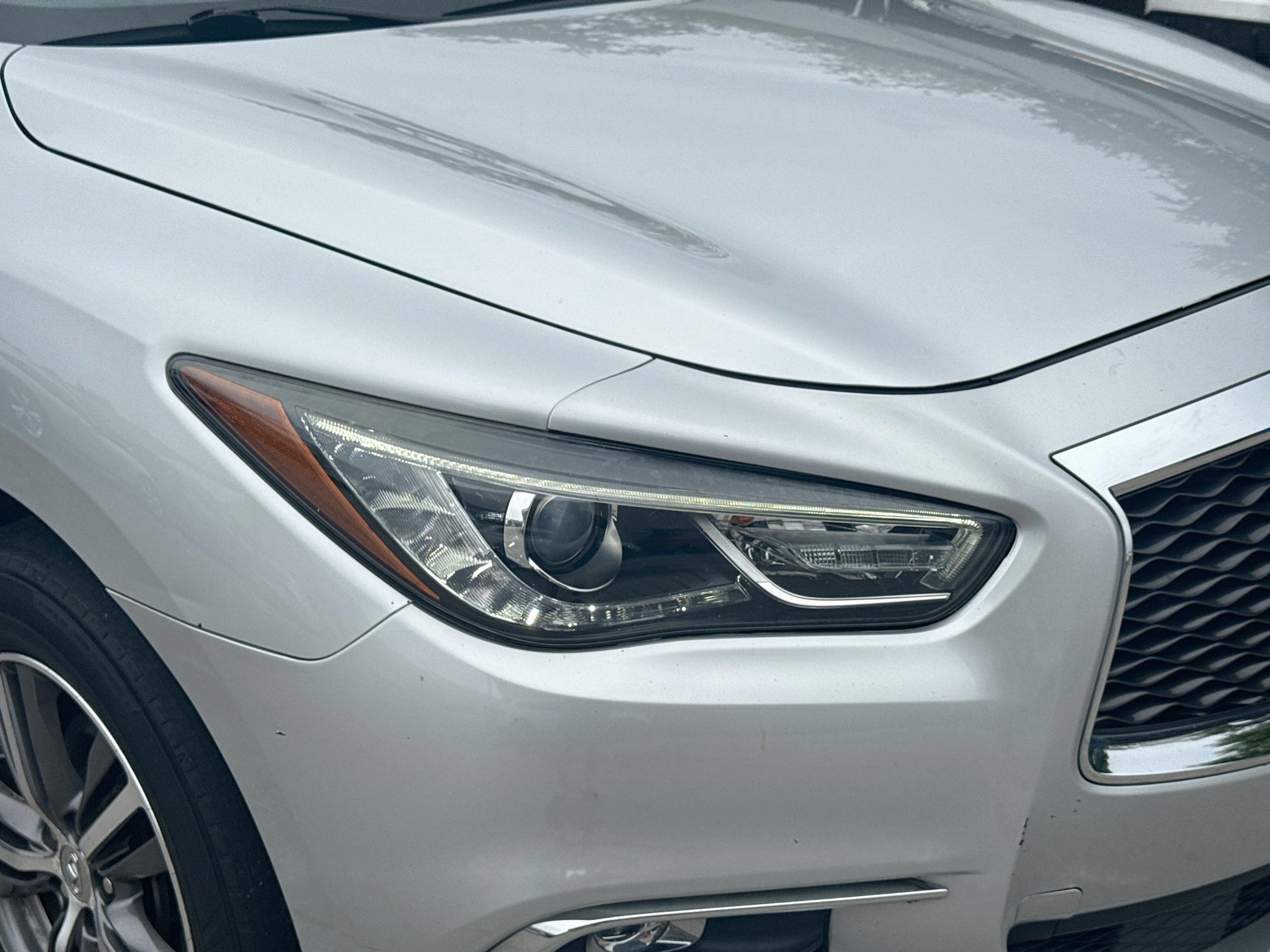 Used 2017 INFINITI QX60 Luxe w/ Premium Package AWD/4WD image 32