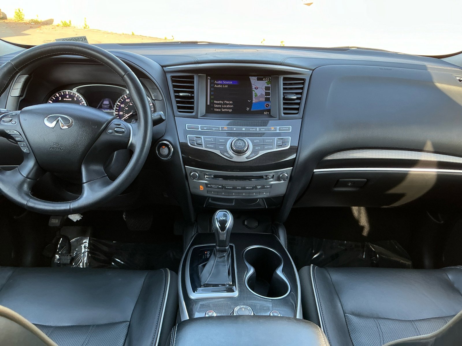 Used 2019 INFINITI QX60 Luxe w/ Essential Package image 16