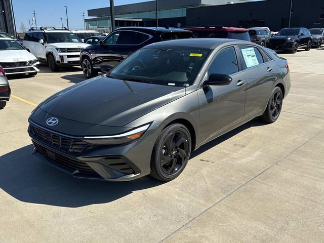 New 2026 Hyundai Elantra SEL Sport Premium w/ Cargo Package FWD image 4