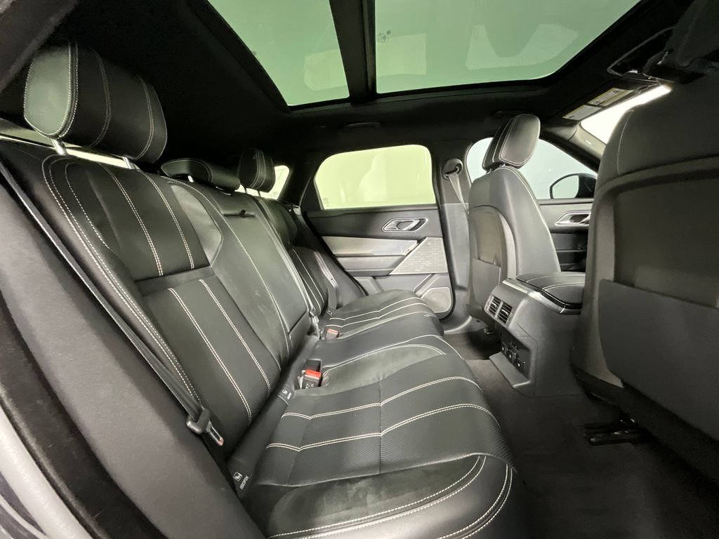 Used 2018 Land Rover Range Rover Velar R-Dynamic SE AWD/4WD image 23