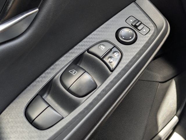 Used 2022 Nissan Sentra SV FWD image 25
