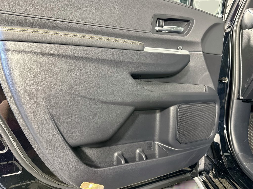 New 2026 Toyota Sienna XLE Woodland Edition AWD/4WD image 13